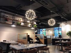 大堂-黄弟大排档·湖南菜·小龙虾·小海鲜(凯旋北路店)