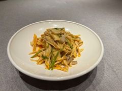 蘑菇炝腐竹-芳满庭·江浙小馆(1912店)