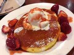 -Pancakes on the rocks(Darling Harbour)