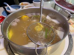 -左庭右院鲜牛肉火锅(浦江欢乐颂店)