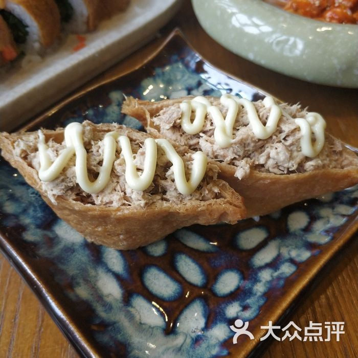 手岛寿司沙拉金枪鱼腐皮图片-北京日本料理-大众点评网