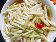 素炒韭黄-曾牛肉
