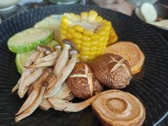 -雾山韩式烤肉·海南糟粕&椰子鸡火锅·海景餐厅(三亚绿发山海天JW万豪酒店)