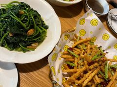 -董厨煨汤馆(车站路店)