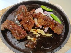 -享遇.锅姥姥牛排海鲜自助(小寨店)