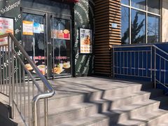 -麦当劳(南京路2店)