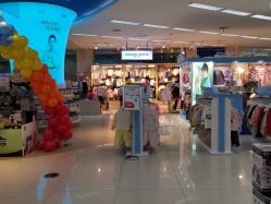 -孩子王(铁西万达店)