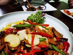 干椒牛肝菌-紫滇源云南生态菜(丹凤街店)
