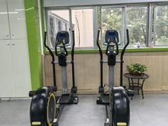 -齐岸健身(花园城店)