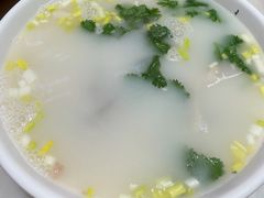 招牌羊肉汤-七百岁羊肉馆(环球港店)