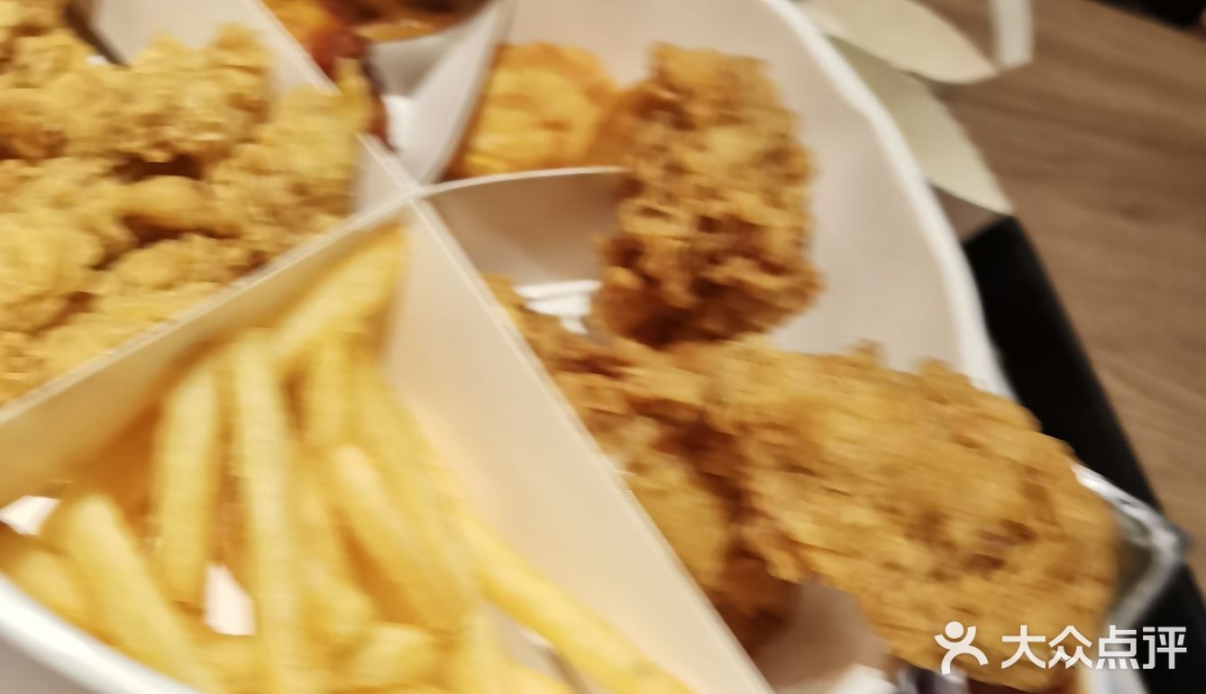 吃了很腻 各人各口味吧 个人觉得很鸡肋