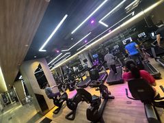 -威克健身游泳(万菱汇店)