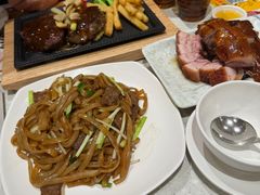 -香港新发烧腊茶餐厅(书城店)