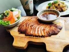 -大头虾越式风味餐厅(光明广场店)