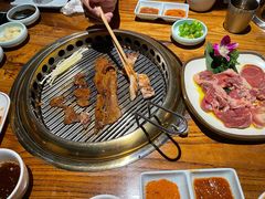 -小花花炭火烤肉·十五年延吉风味(左家庄店)