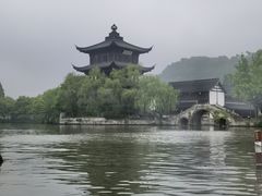 -鲁镇