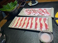 -七甲山烤肉(长白山奇石山珍根艺一条街店)