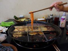 -岗上渣渣老火锅(两路口店)