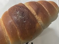 -HOT CRUSH趁热集合·现烤面包(环球港店)