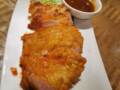 金牌炭烧猪颈肉-渔太泰漓江小馆·广西融合菜(西街店)