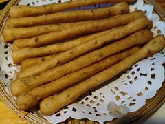 -小小河边鱼(天润城店)