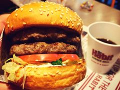 -The Habit Burger Grill 哈比特汉堡(复兴soho店)
