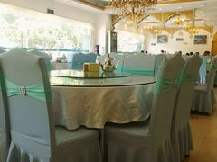 -马尔龙新疆饭店·清真(瑞景店)