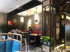大堂-野山舂·贵州现舂酸汤牛肉(民生路店)