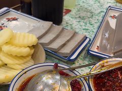 -鸿姐老火锅(疁城新天地店)