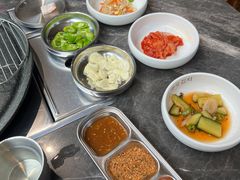 -彭妈家•韩国烤肉料理(张杨路店)