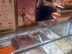 -VENCHI 闻绮(北京国贸商城店)