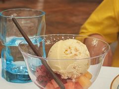 经典雪人冰淇淋-莫斯科餐厅