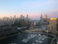 -墨尔本滨海港区