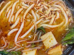-三品阁过桥米线(万达店)