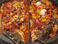 -鸣记脆皮烤鱼·海鲜烤鱼(三八广场店)