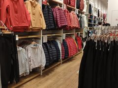 -优衣库(东莞汇一城店)