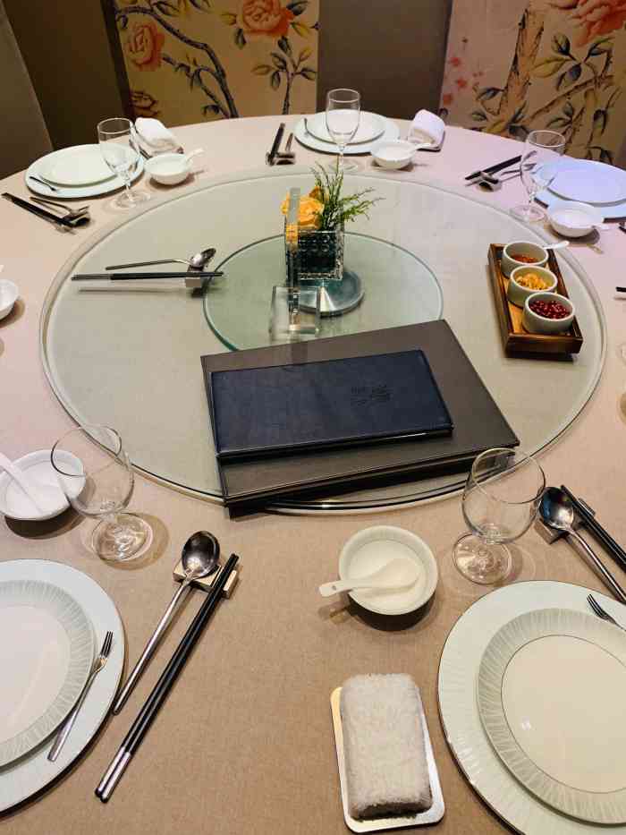 清水兰轩-"家人聚会,选择了8人的包间,有最低消费2."-大众点评移动版