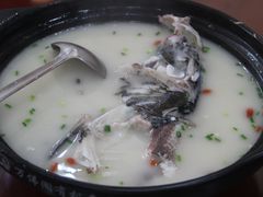 -万佛湖许老大铁锅鱼(黑金冠店)