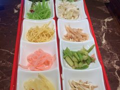 自助取餐区-丝恋丝娃娃(逸天城国贸店)