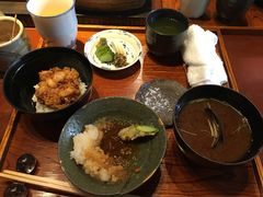 -みかわ是山居