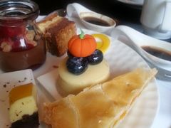 -咖啡苑自助餐厅·中国大饭店