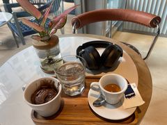 -LAVAZZA拉瓦萨咖啡(中航城君尚购物中心店)