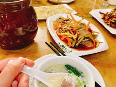 -布衣侯粥道馆(苍梧路店)