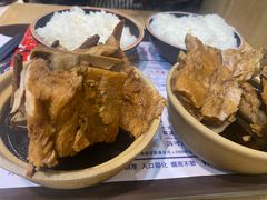 -万和春排骨砂锅米饭(新业广场店)