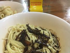 -潘国仙耳光馄饨(黄家阙路店)