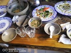 -张记老街里海鲜美食城(劈柴院店)