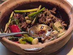 -八府香鸭·啫啫煲(华山路店)