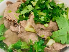 -犇逸·乐山跷脚牛肉·四川现炒(览海店)