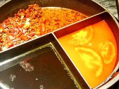 -热火朝天鲜切牛肉火锅(南强街巷店)