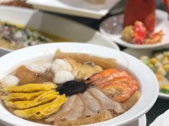 -品悦酒店(三林古镇店)